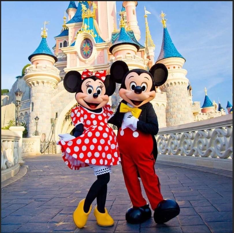 Studio Boheme Chic A Disney La Houssaye-en-Brie ภายนอก รูปภาพ